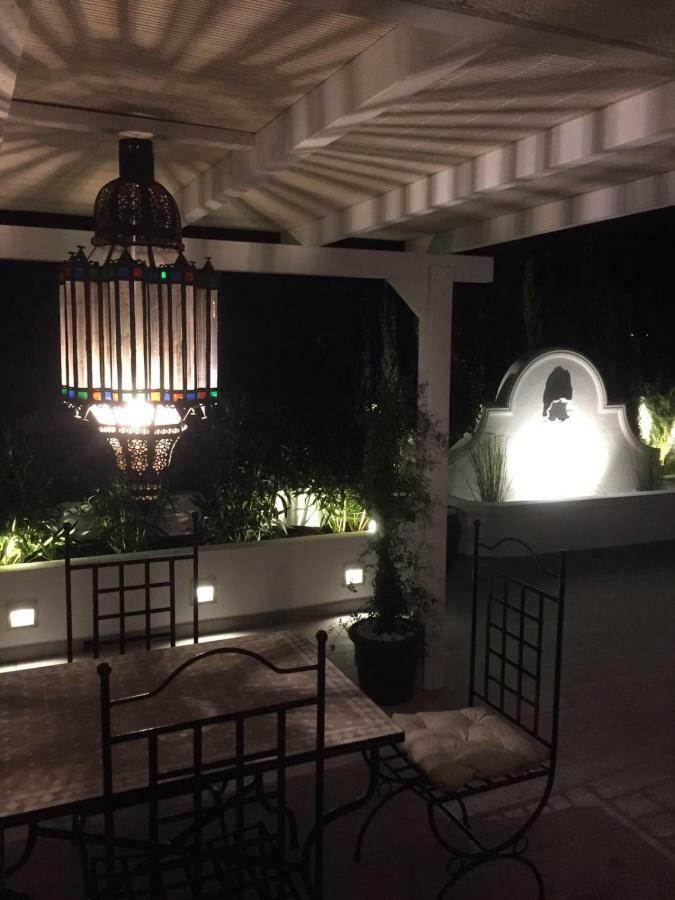 Apartamento Del Paraiso エステポナ エクステリア 写真