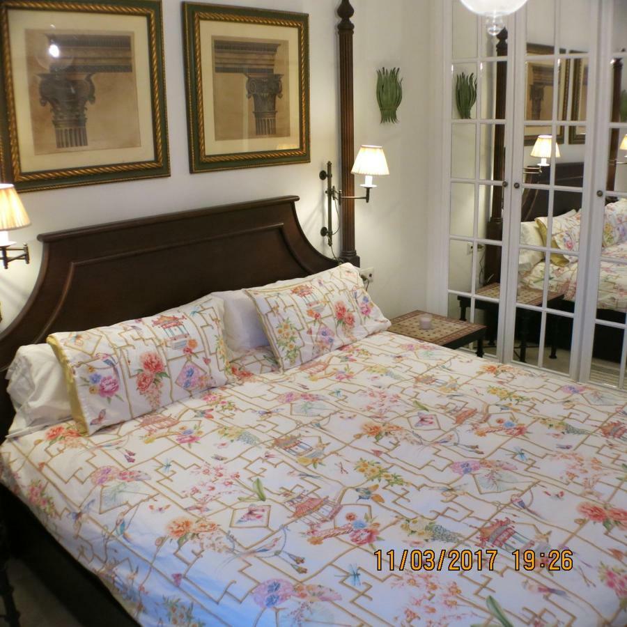 Apartamento Del Paraiso エステポナ エクステリア 写真