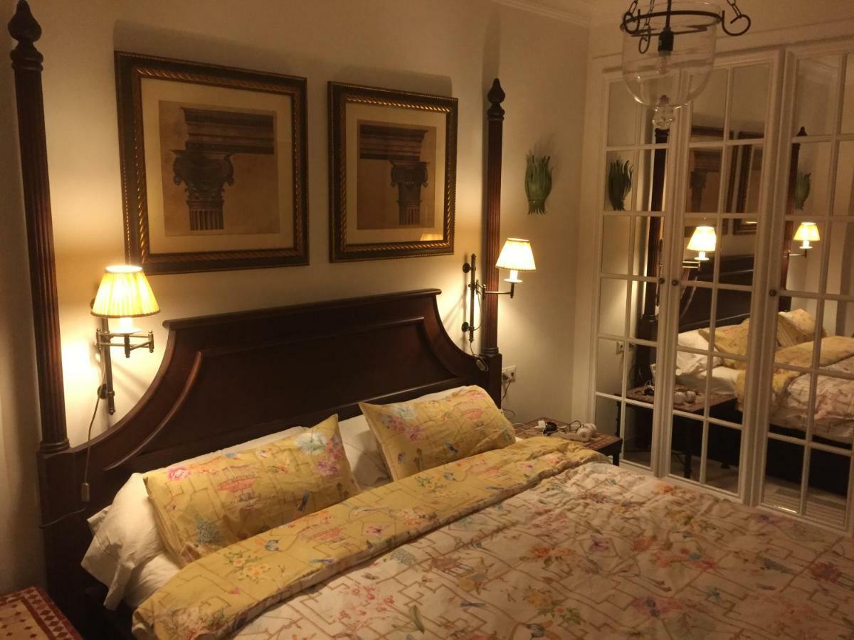 Apartamento Del Paraiso エステポナ エクステリア 写真